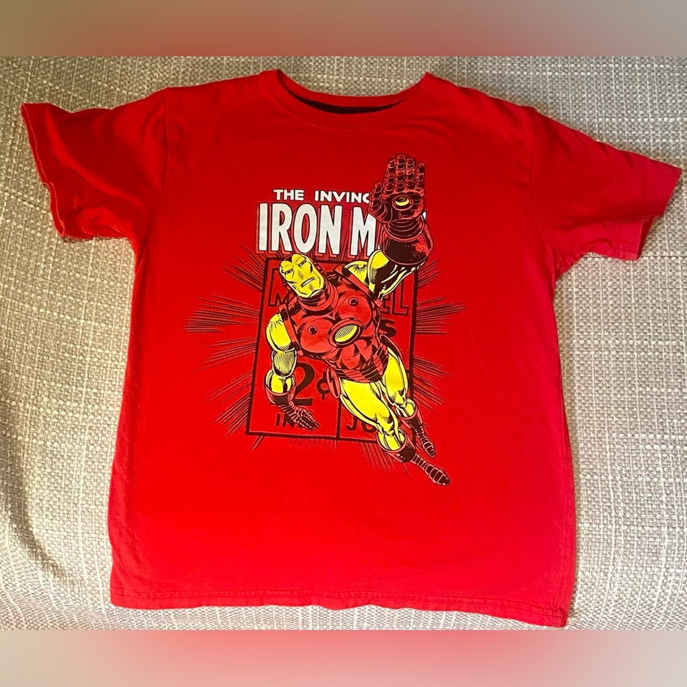 The Invincible Iron Man T-shirt, 10/12